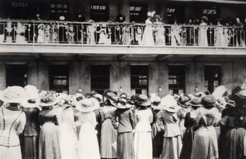 Visit of Queen Mary to Bruntsfield Hospital, 1911, LHSA Ref: EFB P363 